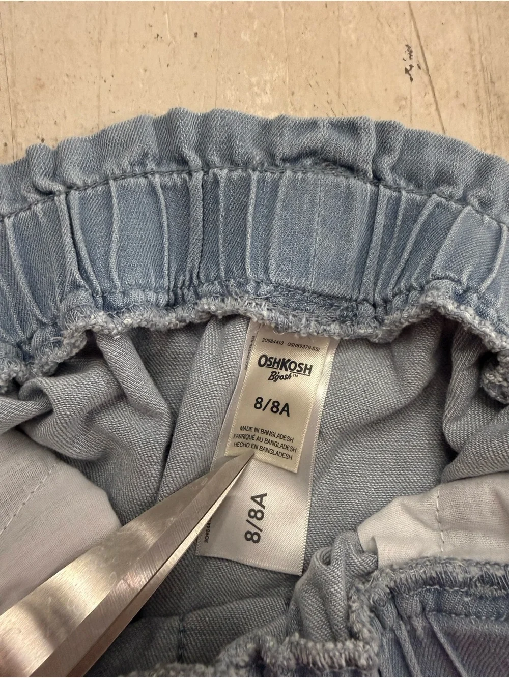 OshKosh B’gosh Girls Chambray Skirt Elastic Waist Button Front Size 8A